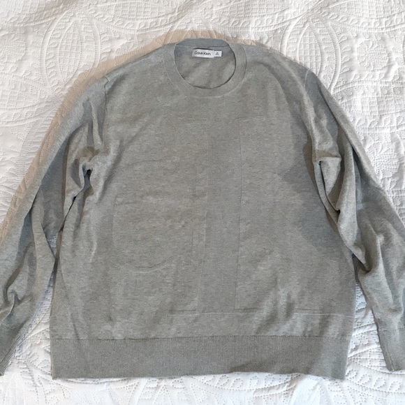 Calvin Klein Sweater - Picture 1 of 7